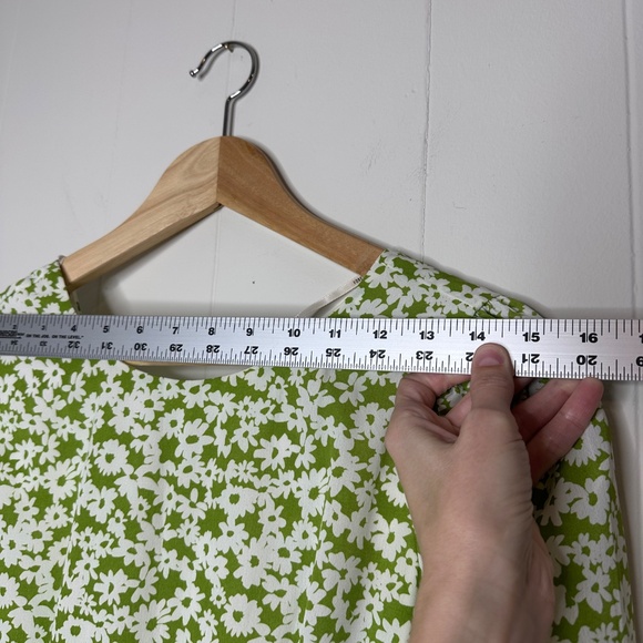 NWT Forever 21 Cute Summer dress, Size XS-S floral green - Picture 13 of 16